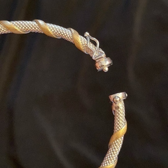 Gold Cuff Snake Bracelet made in Italy 14k gold brand Italian Solid Gold - Picture 4 of 13